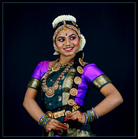CLASSICAL DANCER