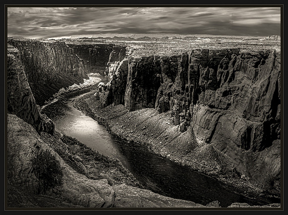 Ageless Carving Of Colorado