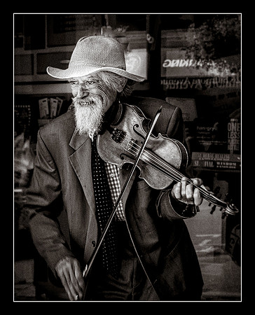 Appalachia Fiddlin