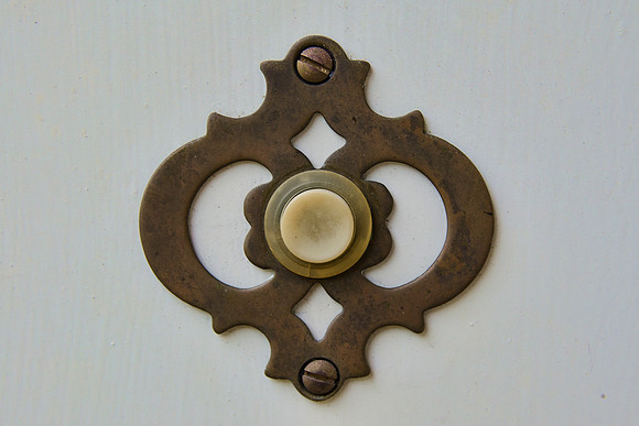 Cee De Doorbell