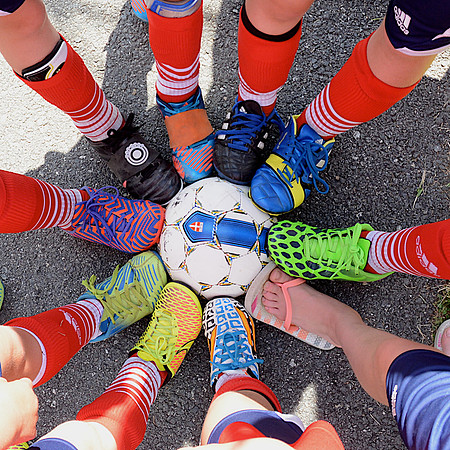 Team Feet