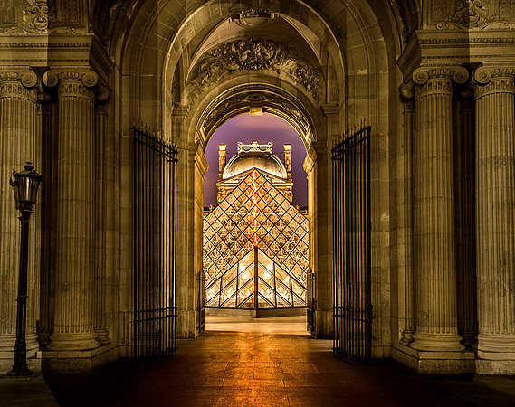 Midnight at the Louvre