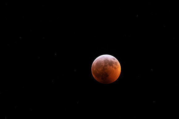 Super Blood Wolf Moon