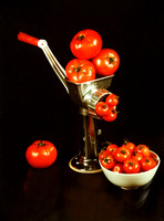 Making Cherry Tomatoes