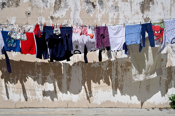 Clothesline Chat